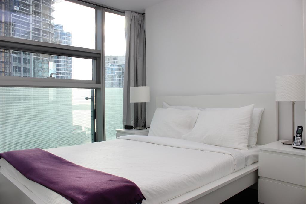 Atlas Suites- Furnished Apartments-College Street, Τορόντο Εξωτερικό φωτογραφία
