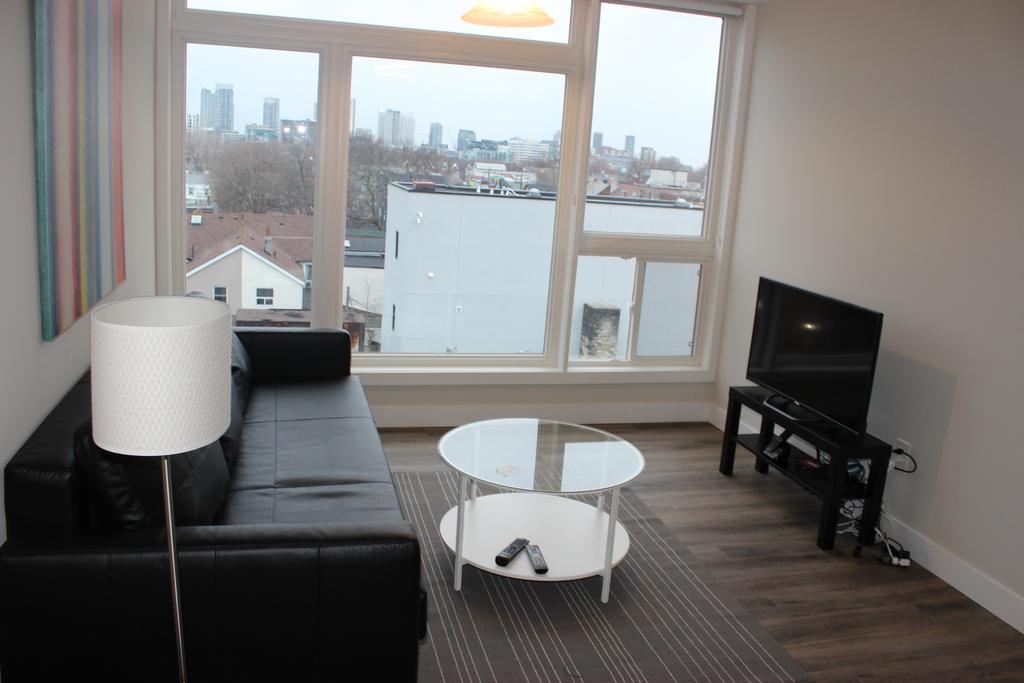 Atlas Suites- Furnished Apartments-College Street, Τορόντο Εξωτερικό φωτογραφία