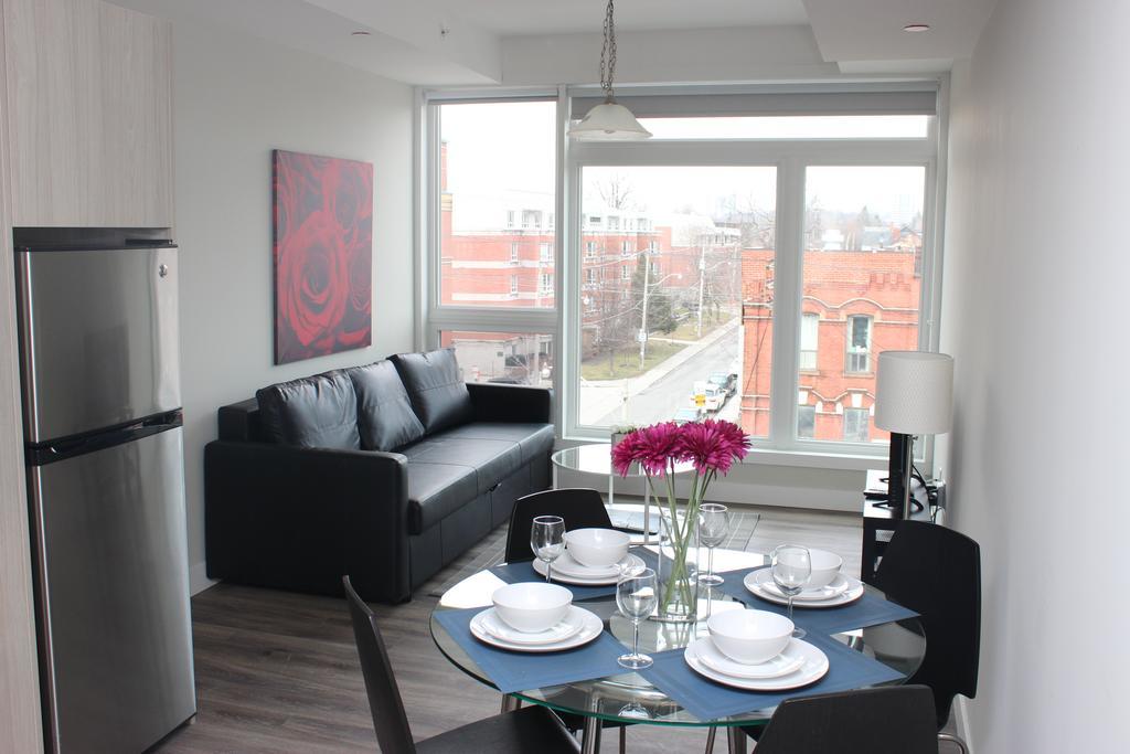 Atlas Suites- Furnished Apartments-College Street, Τορόντο Εξωτερικό φωτογραφία